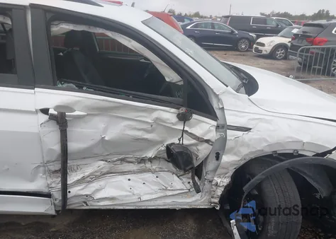 2024 Volkswagen Tiguan 2.0T Se R-Line Black z USA, uszkodzony, nr VIN 3VVCB7AX9RM012087